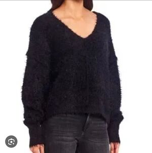 Free People Icing V neck Fuzzy Eyelash Slouchy Size Xs